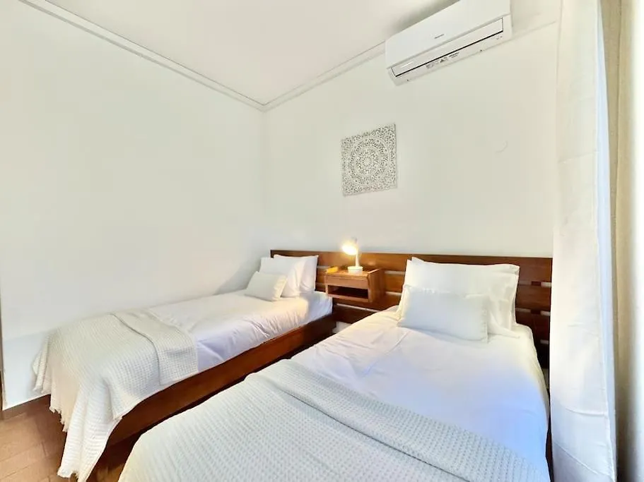 Direct Beach Access With Sea View, Ac & Wifi Quarteira Lejlighed